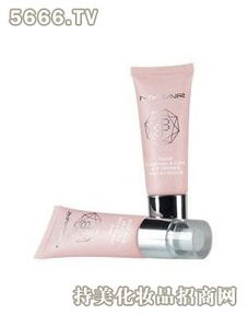 名妍化妆品加盟店与茶叶跨界合作 创新商业模式解析